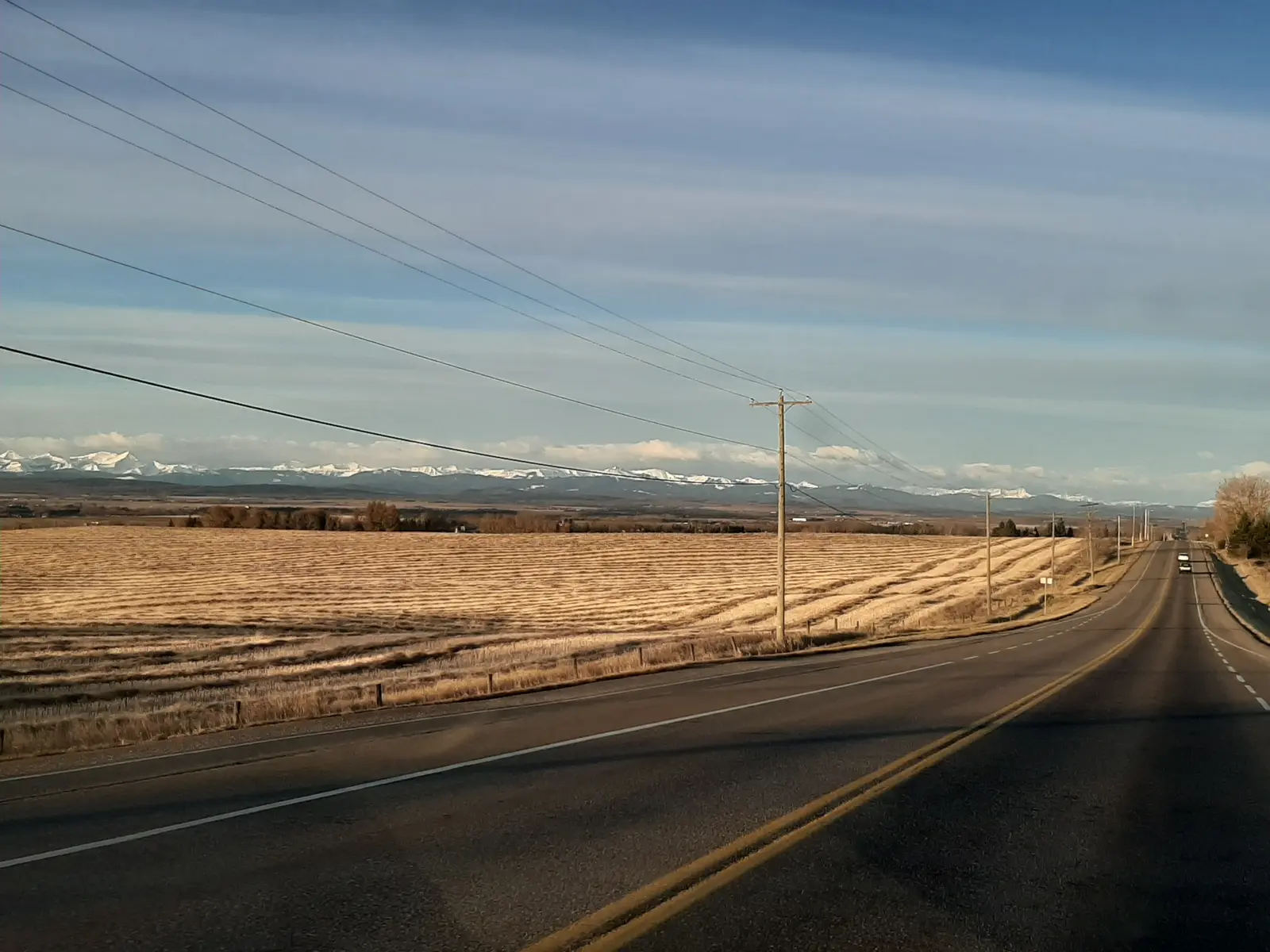 Web design in Idlewind, Rocky View County, Alberta — Idlewind, Springbank Alberta — quiet acreage estate community with luxury custom homes and mountain views near Springbank golf
